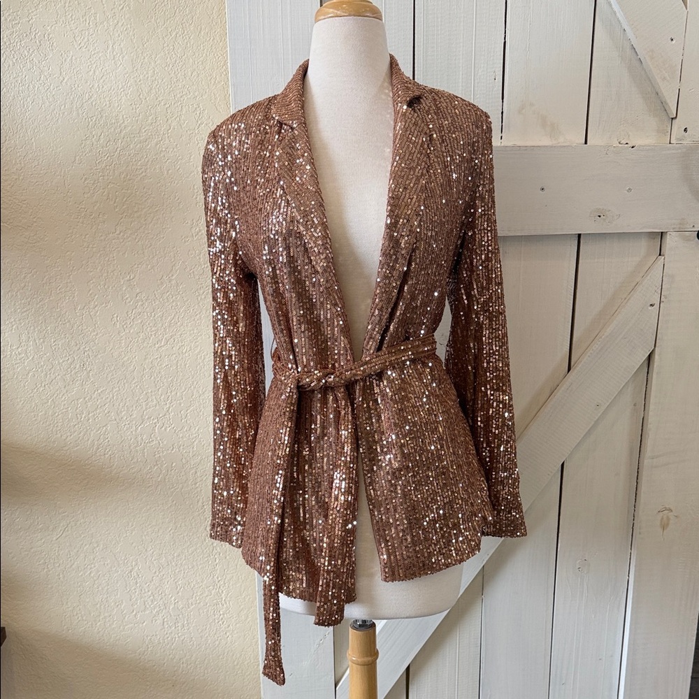 ASOS DESIGN jersey sequin wrap suit blazer in rose gold - Picture 4 of 7